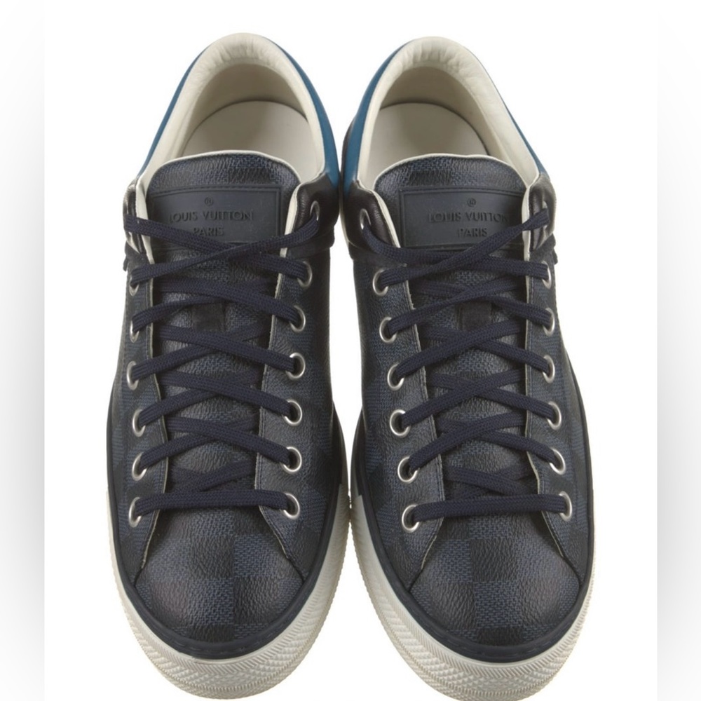 Cleaning my closet -  Size 8 Men or Women 10